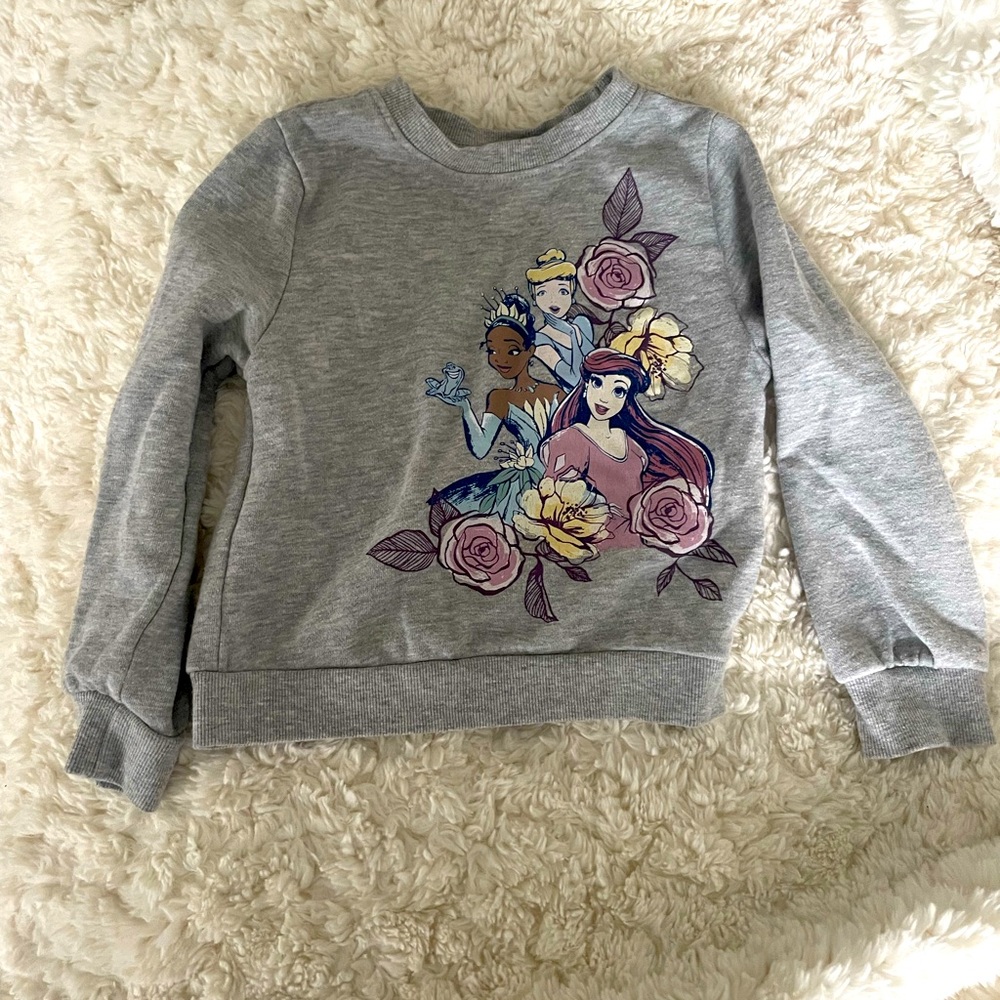 Disney princess sweatshirt 5t